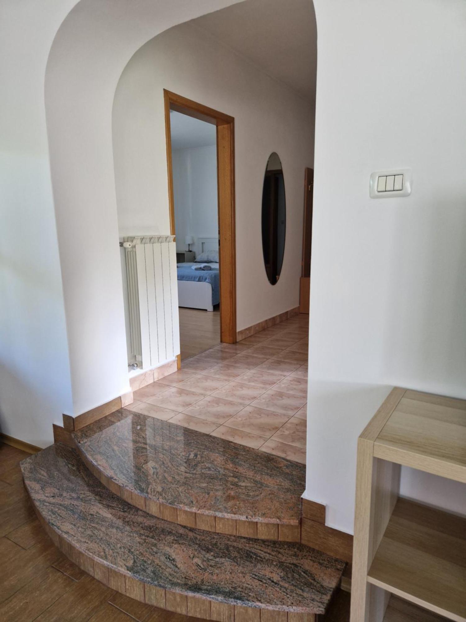Apartma Mihatovi Пивка Экстерьер фото