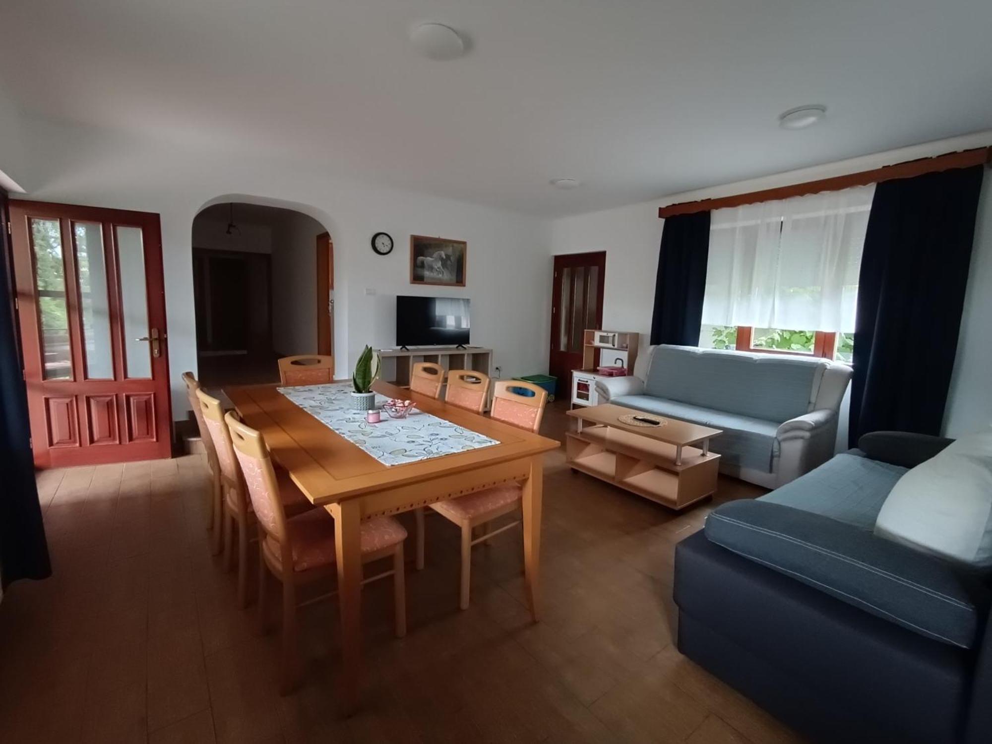 Apartma Mihatovi Пивка Экстерьер фото